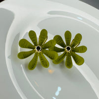 Daisy dazzle Earring